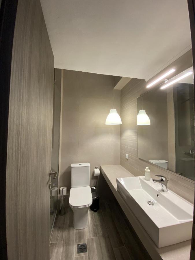 Hellen'S Apartments Офринио Экстерьер фото